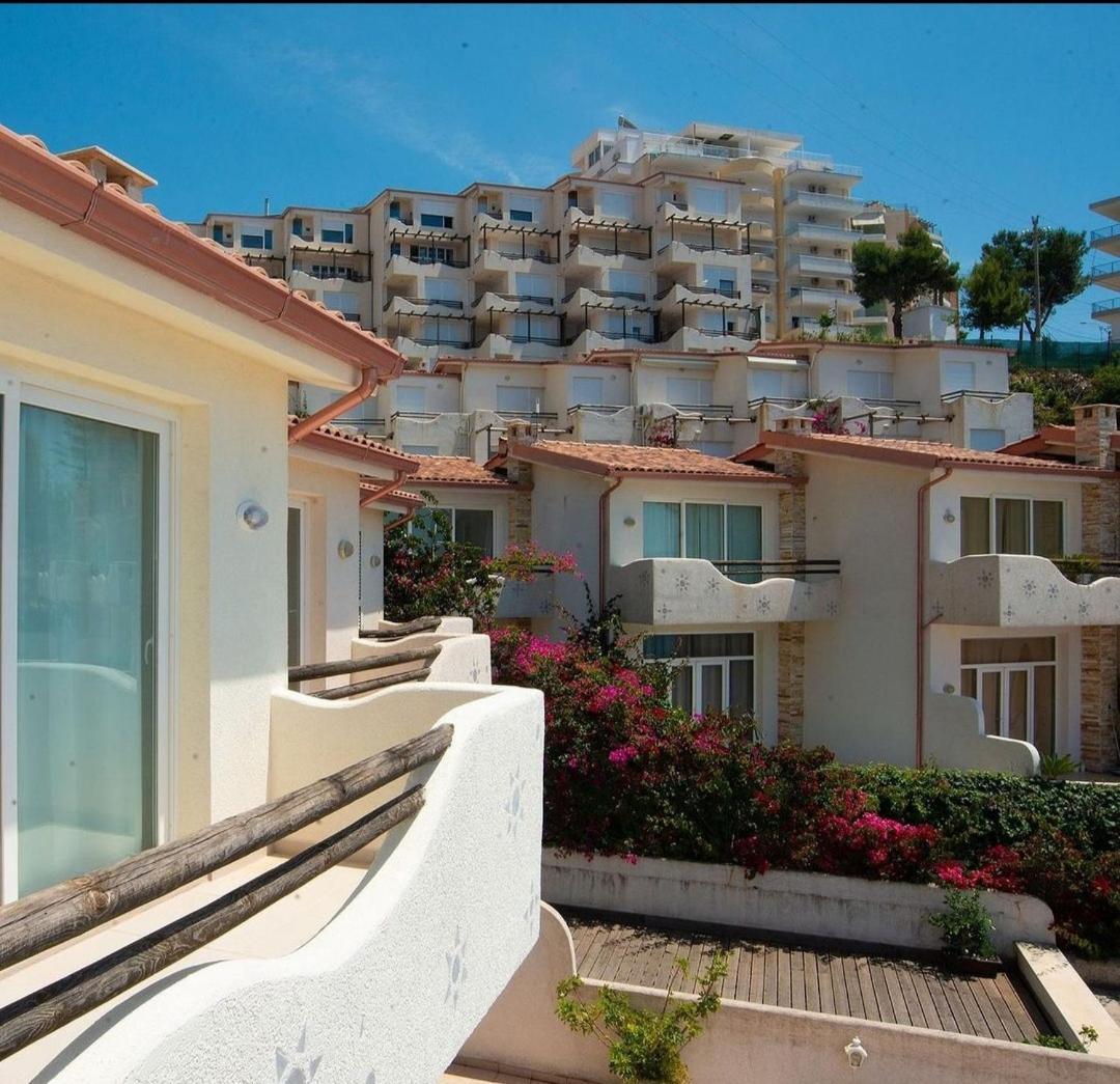 Bougainvill Sunset Villa Sarandë Exteriér fotografie