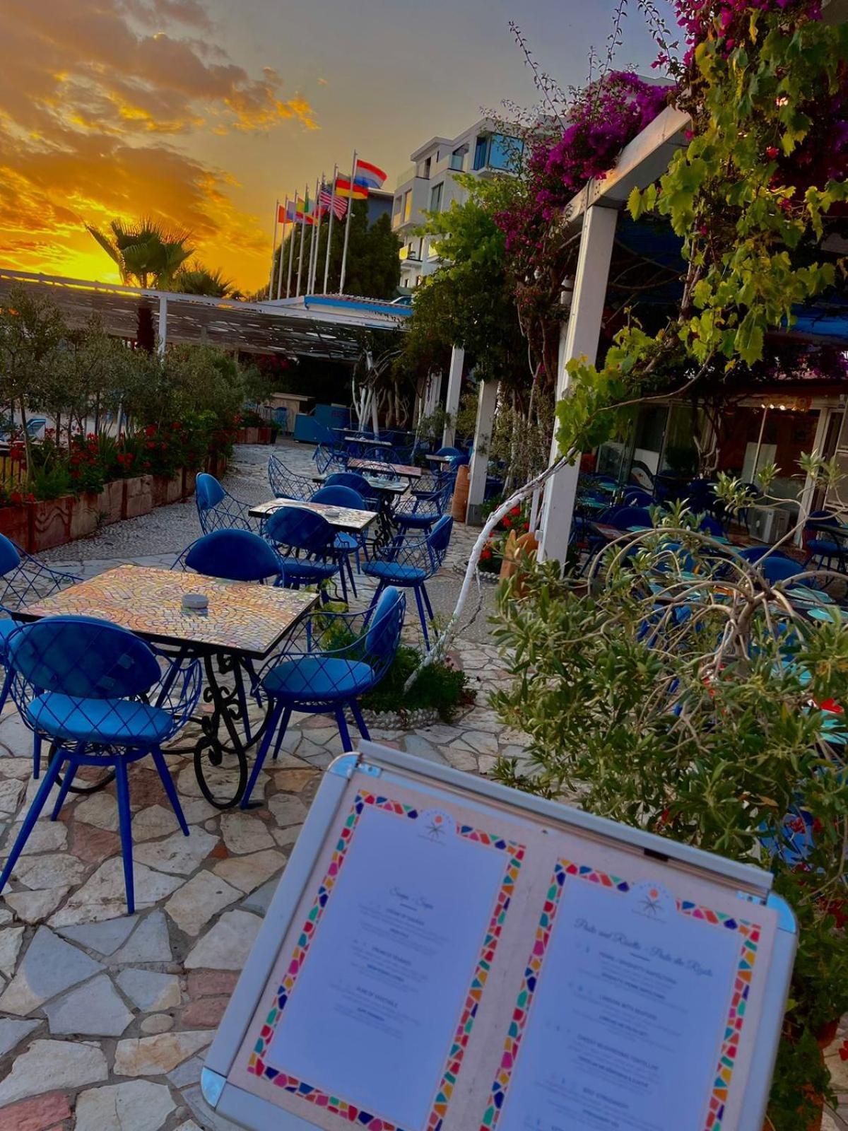 Bougainvill Sunset Villa Sarandë Exteriér fotografie