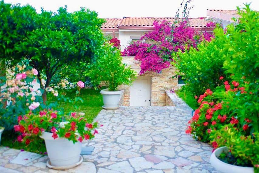 Bougainvill Sunset Villa Sarandë Exteriér fotografie